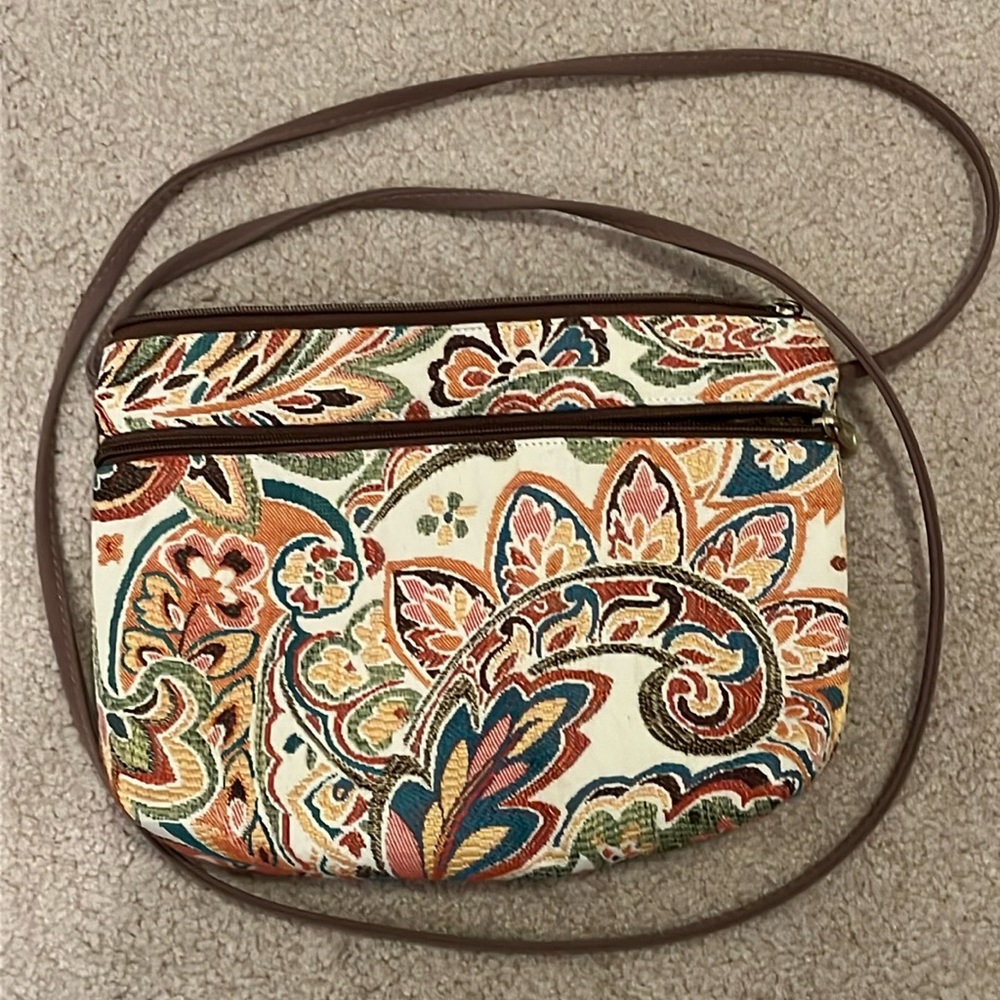 Danny K of Beverly Hills paisley print shoulder bag/purse